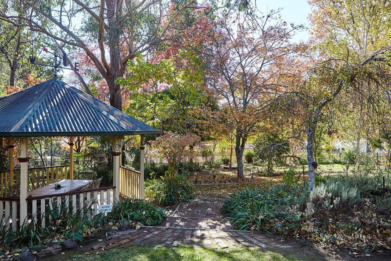 Tiffany'S Cottages Bright Exteriör bild